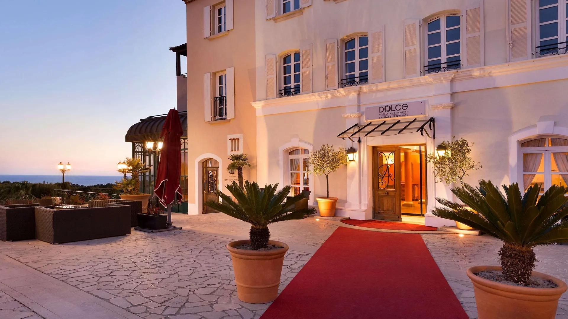 Отель Le Fregate Provence Сен-Сир-сюр-Мер
