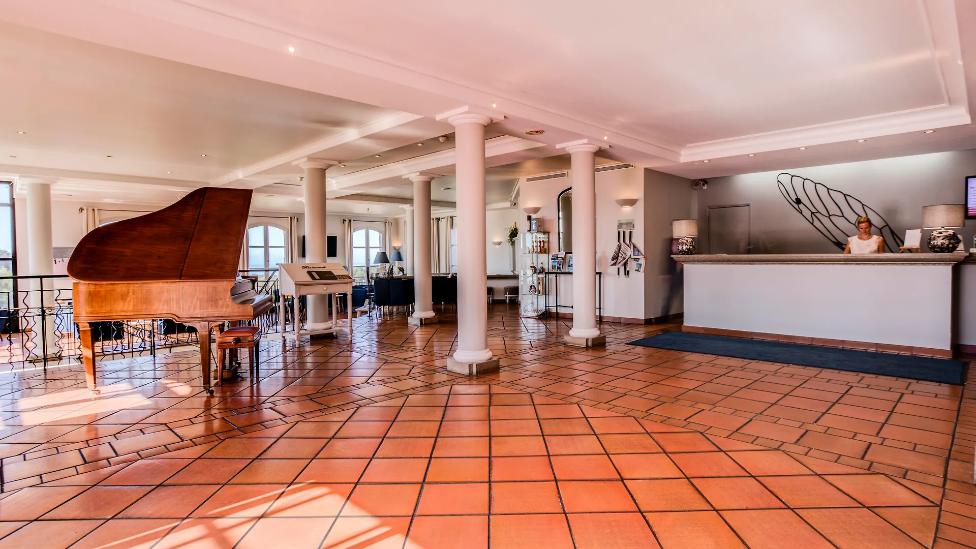 Отель Le Fregate Provence Сен-Сир-сюр-Мер 4*,  Франция