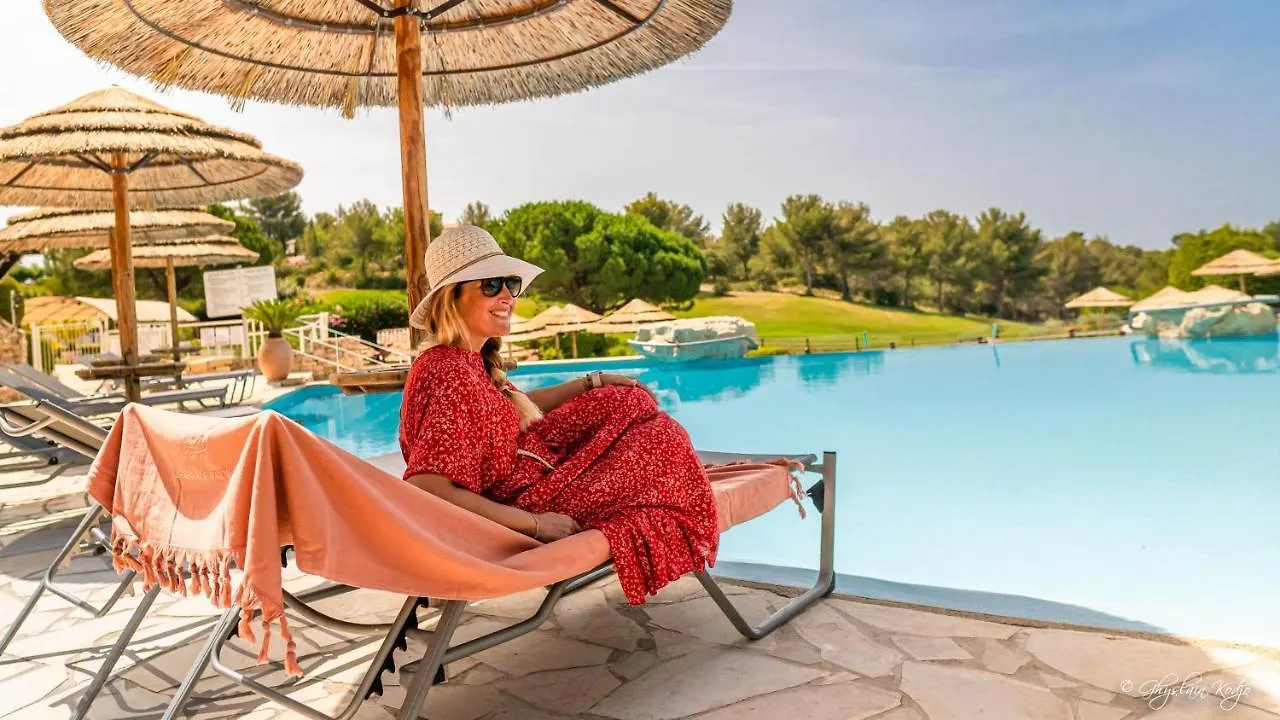 Отель Le Fregate Provence Сен-Сир-сюр-Мер